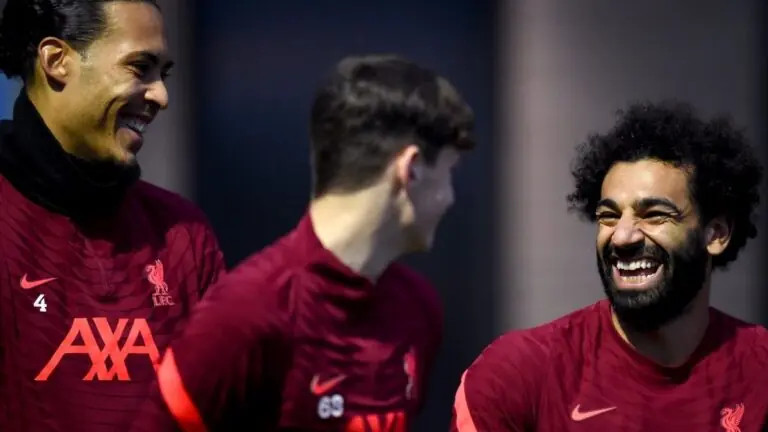 Saiba onde assistir Liverpool x Arsenal, horário e escalações (20/11)