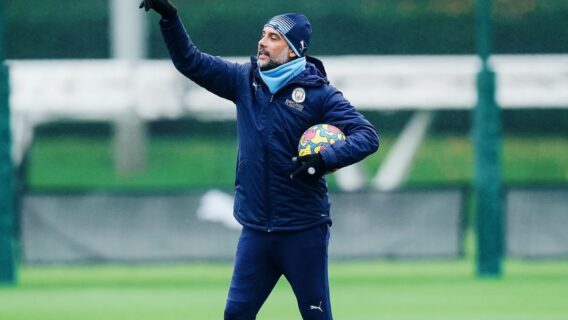 Jogo do Manchester City x Everton hoje: onde assistir e horário (21/11)