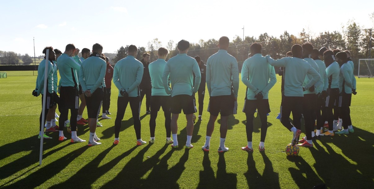 Onde assistir ao jogo do Arsenal x Watford hoje ao vivo (07/11)