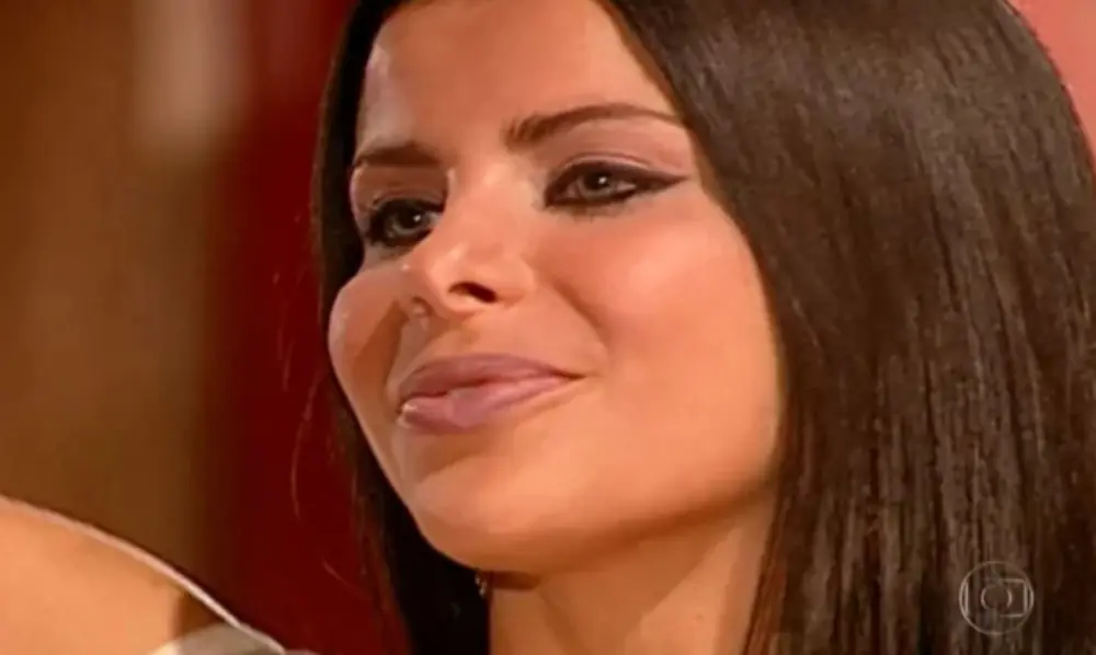 karina bacchi novela o clone