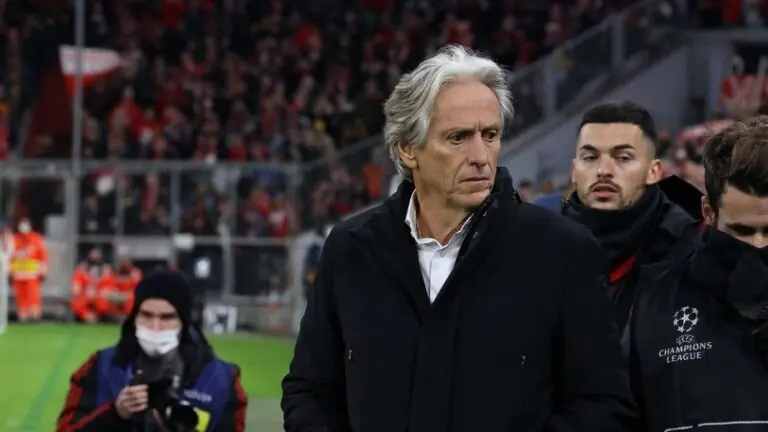 Saiba onde vai passar o jogo do Benfica x Braga hoje ao vivo (07/11)