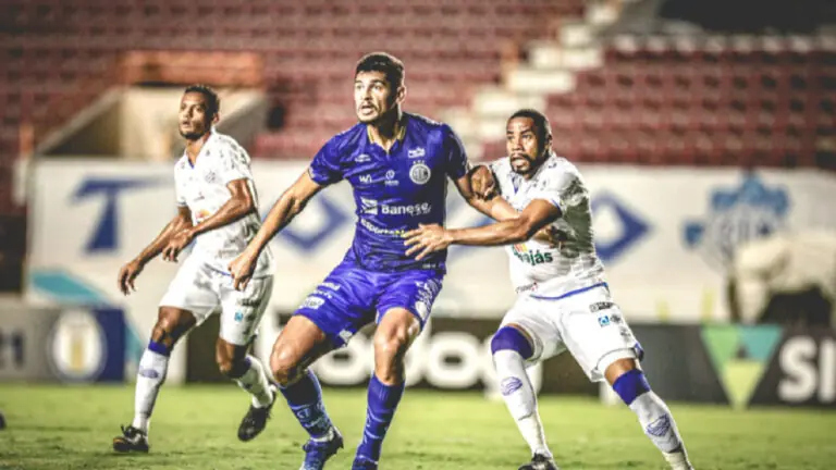 CSA x Confiança: onde vai passar o jogo hoje e horário (12/11)