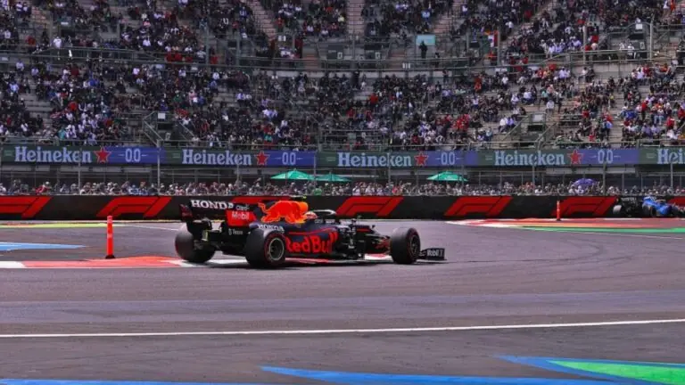 Onde assistir e horário do treino classificatório da Fórmula 1 hoje (06/11)