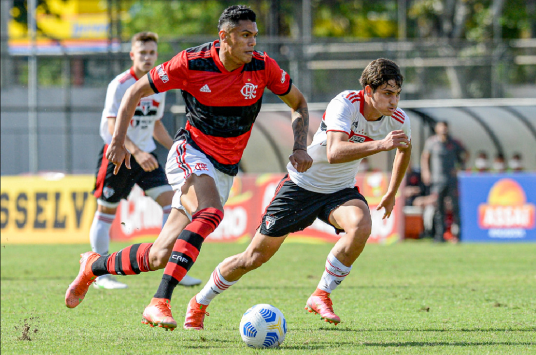 Jogo do Flamengo x São Paulo Sub-17: onde assistir e horário (15/11)