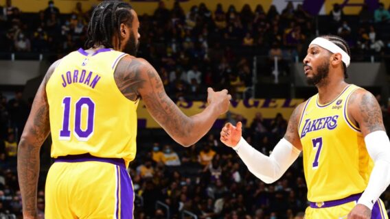 Onde assistir ao jogo do Blazers x Lakers hoje na NBA ao vivo (06/11)