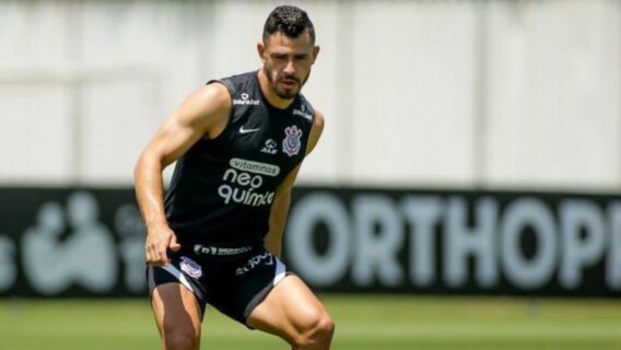 Jogos de hoje ao vivo na TV: horários e canais para assistir sábado (06/11)