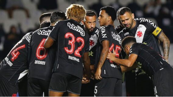 Saiba onde assistir aos jogos de hoje ao vivo nesta segunda (15/11/202)