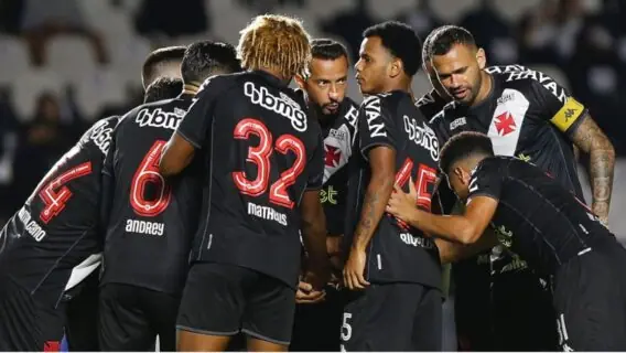 Saiba onde assistir aos jogos de hoje ao vivo nesta segunda (15/11/202)