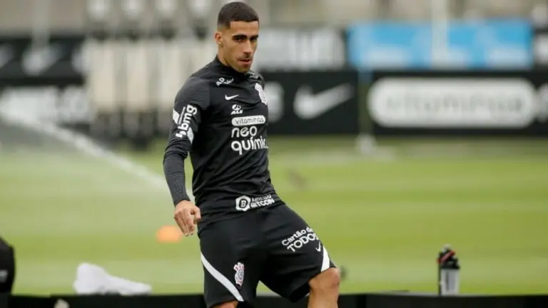 Tem jogos do Brasileirão hoje, quinta-feira? (25/11)