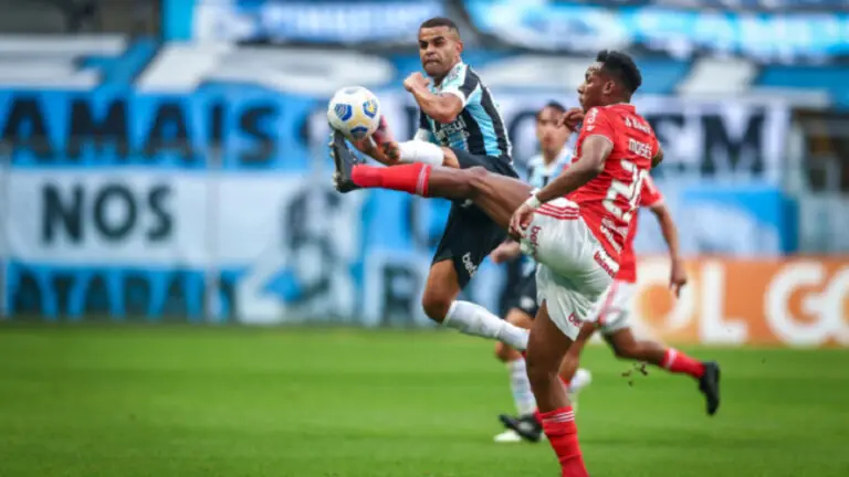 Jogos do Brasileirão hoje (6/11): onde assistir AO VIVO e horário