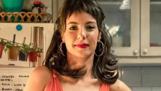 O que aconteceu com os pais de Lara em Um Lugar ao Sol?