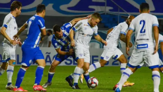 Onde assistir Avaí x CSA hoje AO VIVO e horário do jogo (8/11)