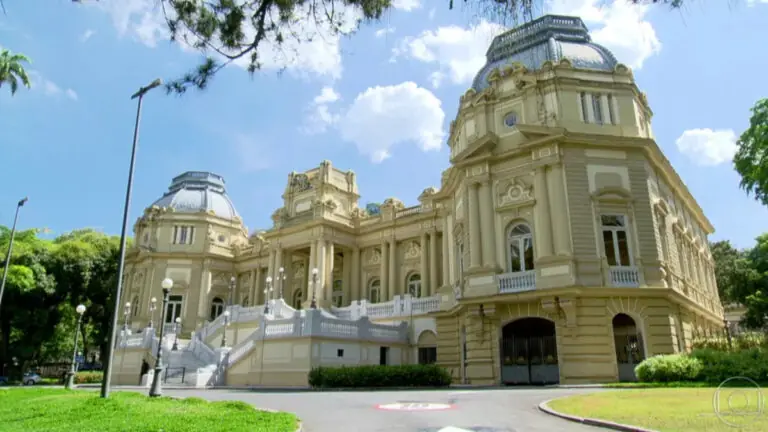 Conheça o palácio onde a Princesa Isabel morou no RJ