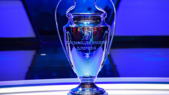 Qual é a premiação da UEFA Champions League 2021/22?