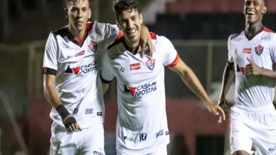 Vitória x Botafogo-PB hoje: onde assistir e horário do jogo (18/11)