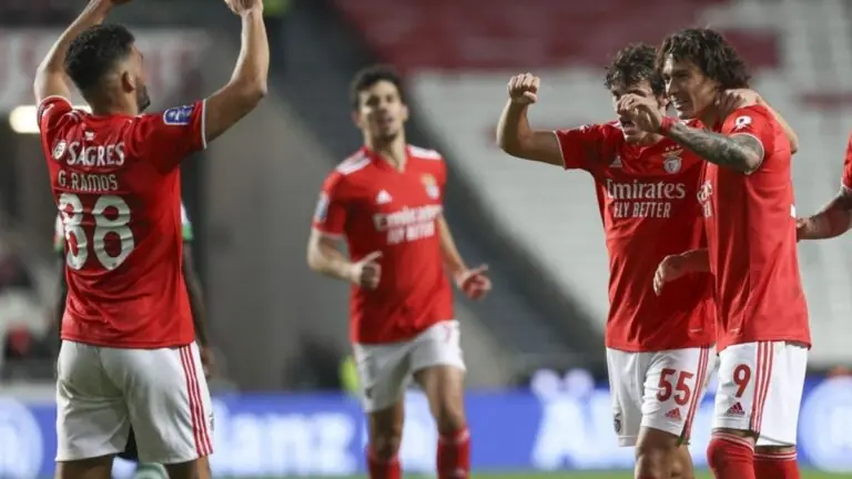 Benfica x Marítimo: onde assistir, horário e escalações hoje – 19/12