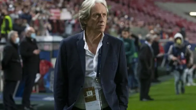 Entenda por que o Benfica quer manter Jorge Jesus em 2022