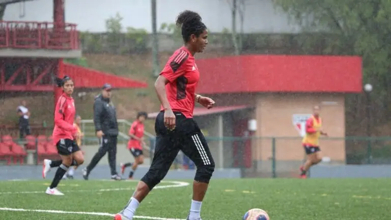 Onde assistir aos jogos de futebol hoje, quarta, online e na TV – 08/12