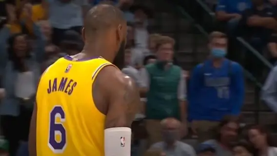 Onde assistir Lakers x Spurs hoje: horário da NBA ao vivo (23/12)