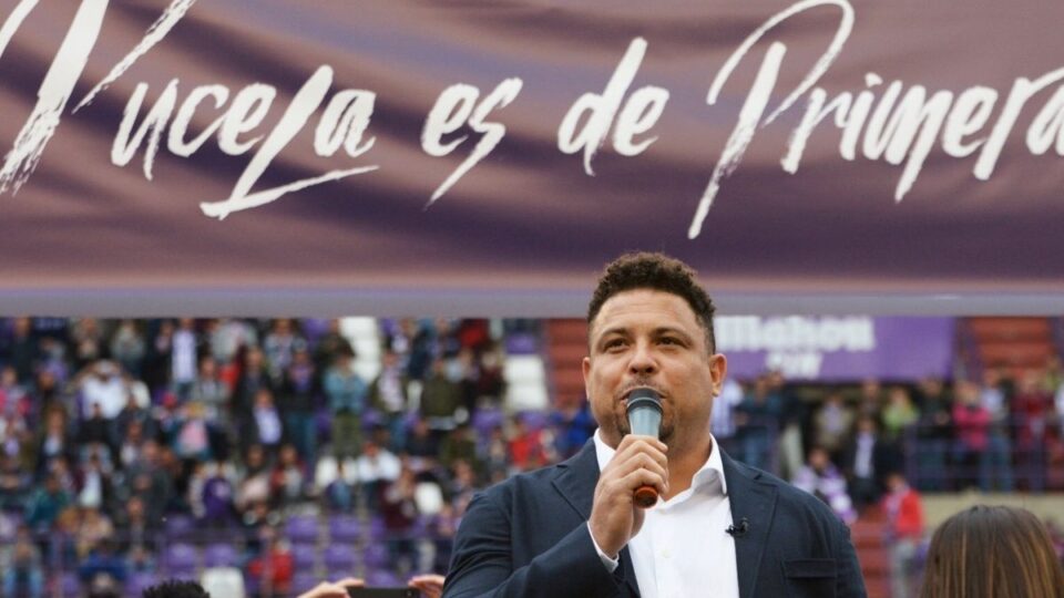 Quanto Ronaldo pagou no Real Valladolid