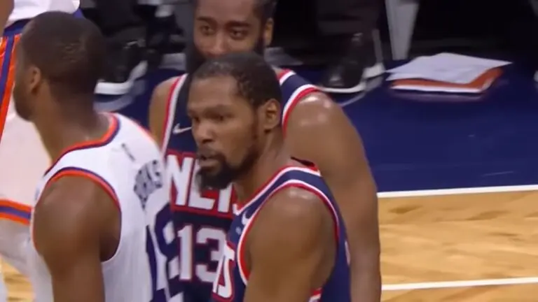 Jogo do Rockets x Nets hoje: onde assistir e horário da NBA (08/12)