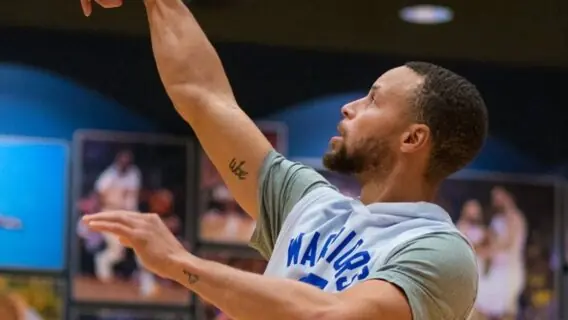 Jogo do Warriors x Grizzlies hoje: onde assistir e horário da NBA (23/12)