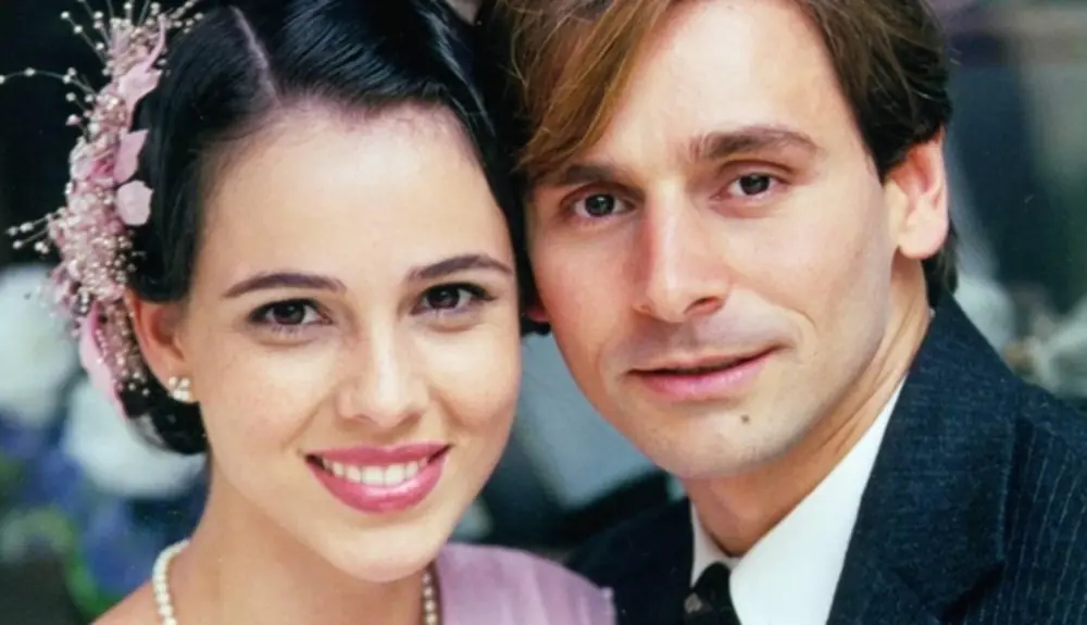 qual o segredo de candoca em o cravo e a rosa