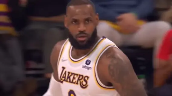 Jogo do Rockets x Lakers hoje: onde assistir e horário da NBA (28/12)