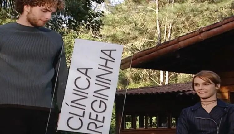 Como a Mel se envolve com drogas