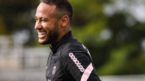 Neymar vai jogar hoje? Veja a situação do craque e a escalação do PSG
