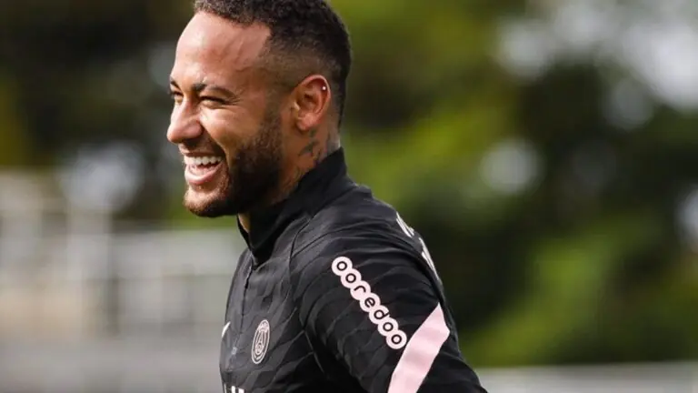 Neymar vai jogar hoje? Veja a situação do craque e a escalação do PSG