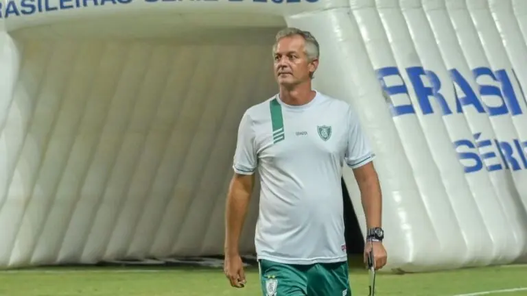 Com Luxemburgo demitido, quem vai ser o novo técnico do Cruzeiro?