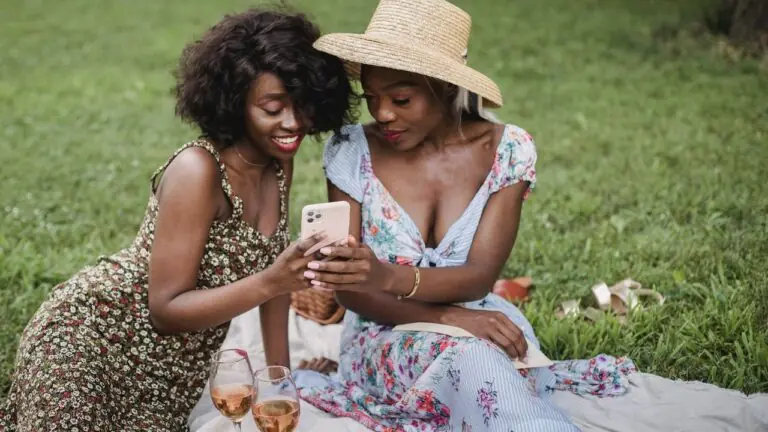 Mensagens de Ano Novo 2022: 5 aplicativos para criar cartões