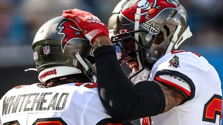 Quais equipes já estão classificadas para os playoffs da NFL 2021/22