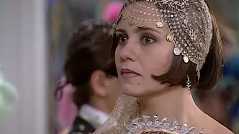 Quem roubou a herança da Catarina da novela O Cravo e A Rosa?