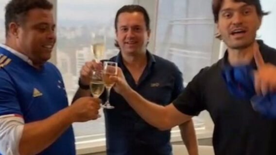 Ronaldo Fenômeno confirma o acordo de compra do Cruzeiro