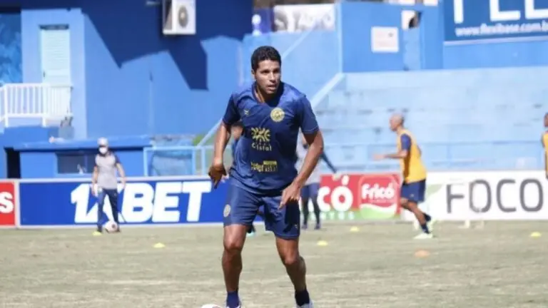 Aparecidense x Iporá: onde assistir, horário e escalações – 25/01