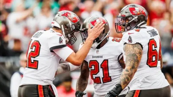 Jogo do Buccaneers  x Rams: onde assistir aos playoffs da NFL – 23/01