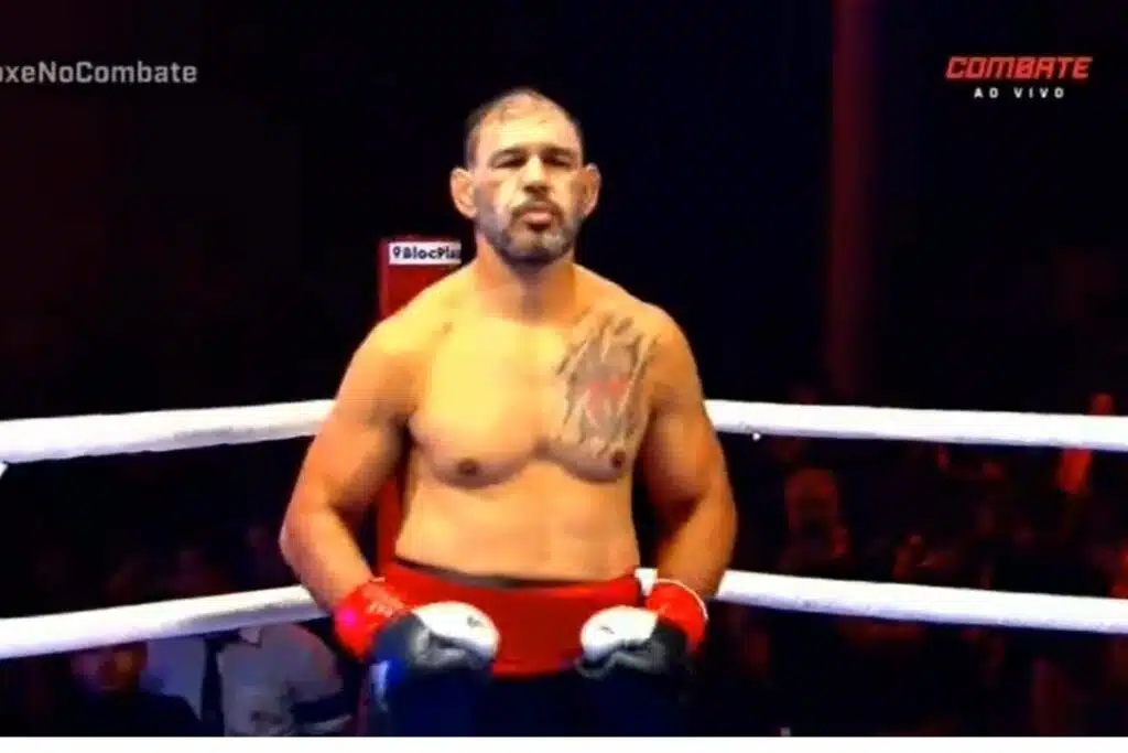 resultado da luta de popó e whindersson