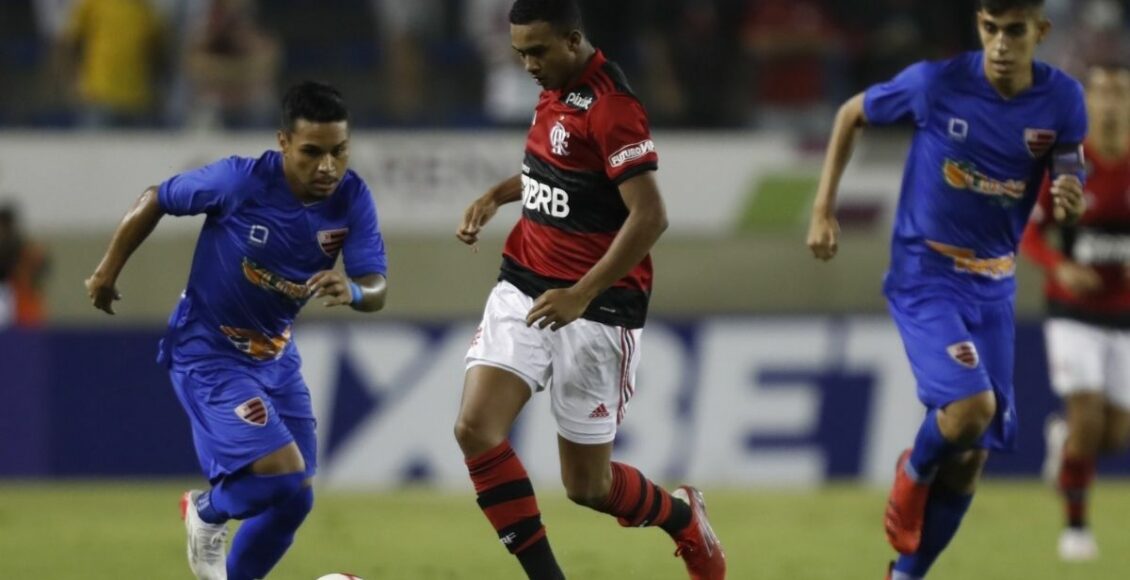 memes do Flamengo eliminado