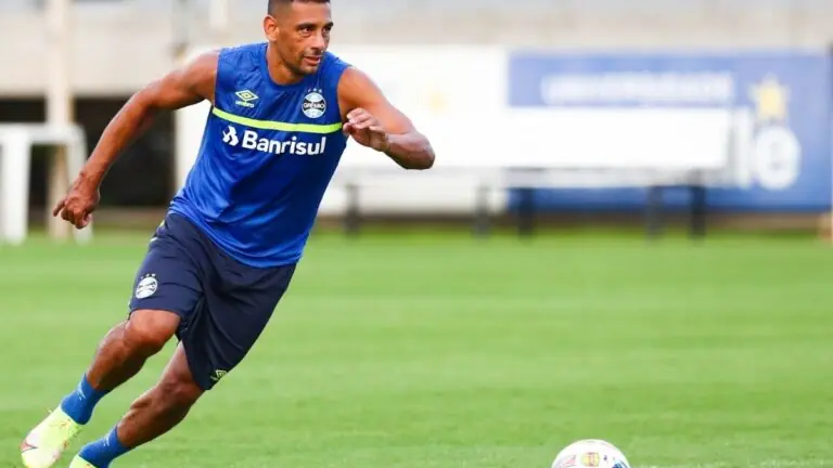 Jogo do Brasil de Pelotas x Grêmio hoje: onde vai passar e horário – 29/01