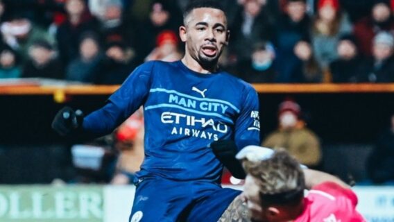 Onde assistir Manchester City x Chelsea hoje na TV e online? – 15/01