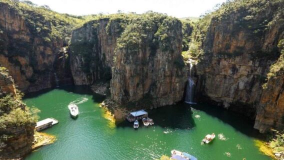 Acidente em Capitólio: falésia cai e faz 5 vítimas em MG