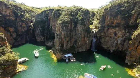 Acidente em Capitólio: falésia cai e faz 5 vítimas em MG