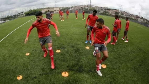 Jogos de hoje: onde assistir futebol na TV nesta terça-feira – 11/01