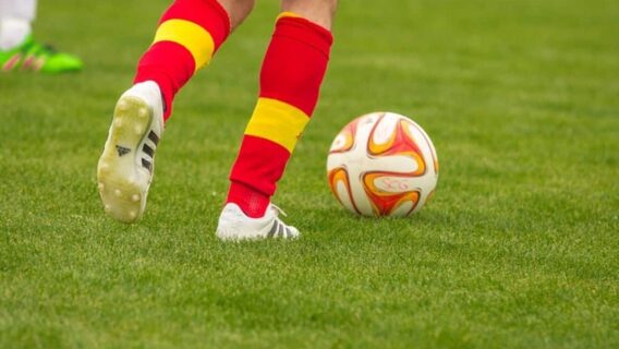 Jogos de hoje na TV: onde assistir e horário do futebol nesta sexta – 28/01