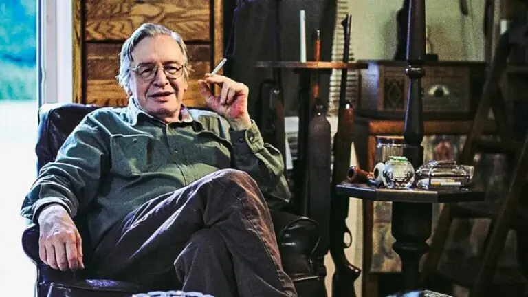 Olavo de Carvalho morreu de covid-19, diz filha de ‘guru’