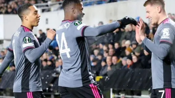 Burnley x Leicester: onde assistir, horário e escalações hoje (01/03)