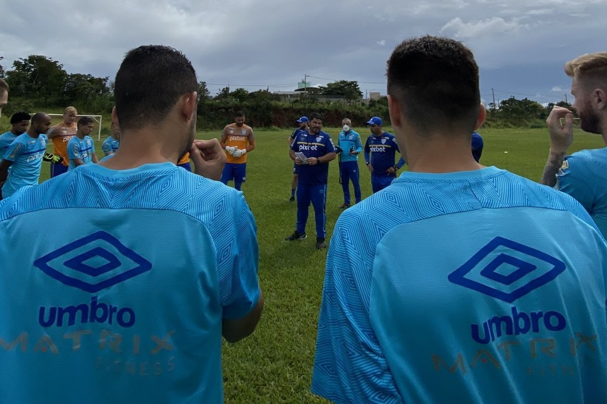 URT x Avaí