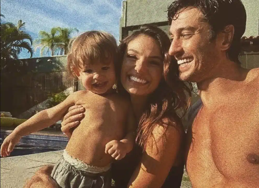 Isis Valverde termina casamento